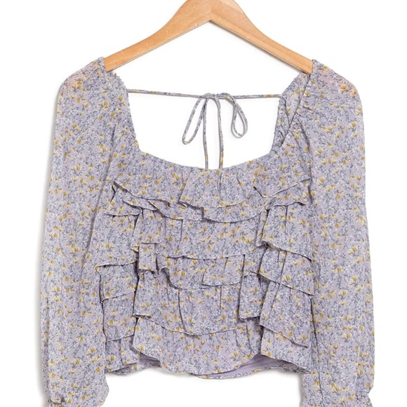 REVOLVE ASTR The Label Lavender Fields Floral Ruffle Top Sz. Large - Picture 2 of 8